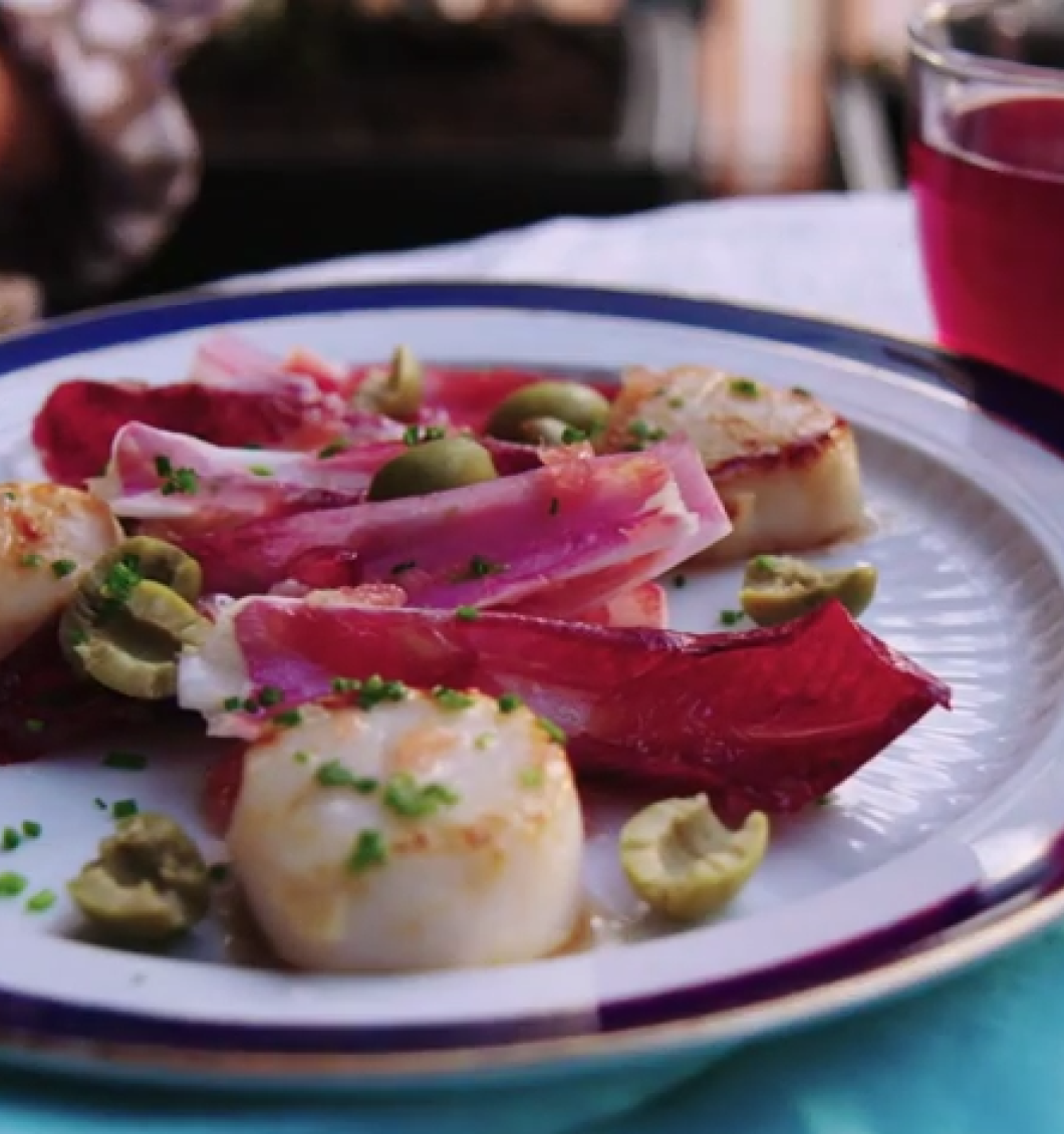 Winter Salad with Pan-Seared Scallops (video)